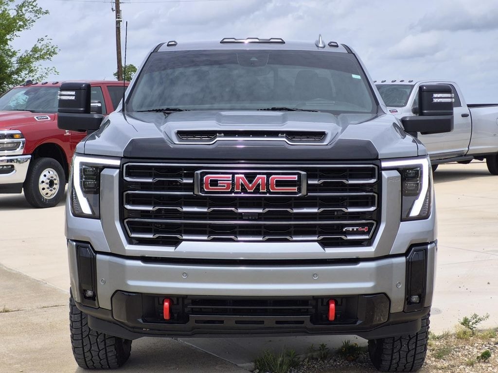 Used 2025 GMC Sierra AT4 Crew Cab