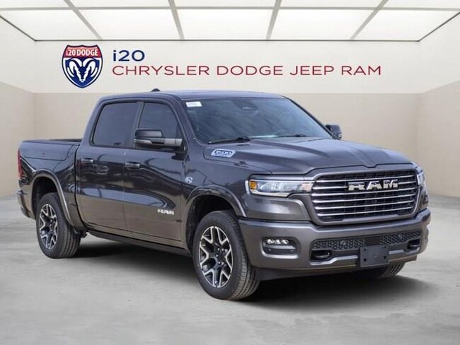 2026 Ram 1500 LARAMIE CREW CAB 4X4 5'7 BOX Pickup