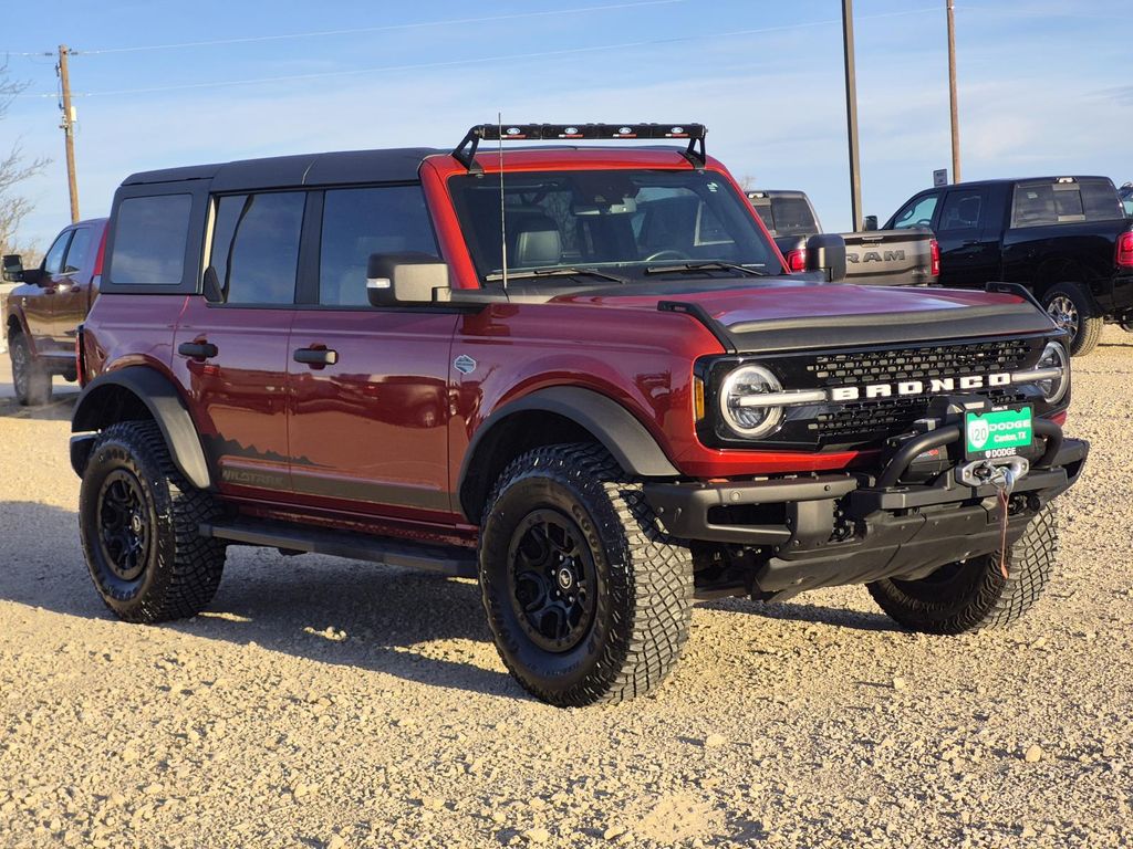 2022 Ford Bronco 4-Door Wildtrak's photo