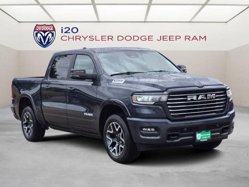 New 2026 Ram 1500 LARAMIE CREW CAB 4X4 5'7 BOX