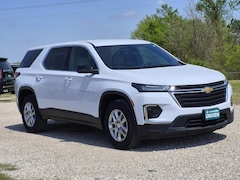 2023 Chevrolet Traverse LS SUV