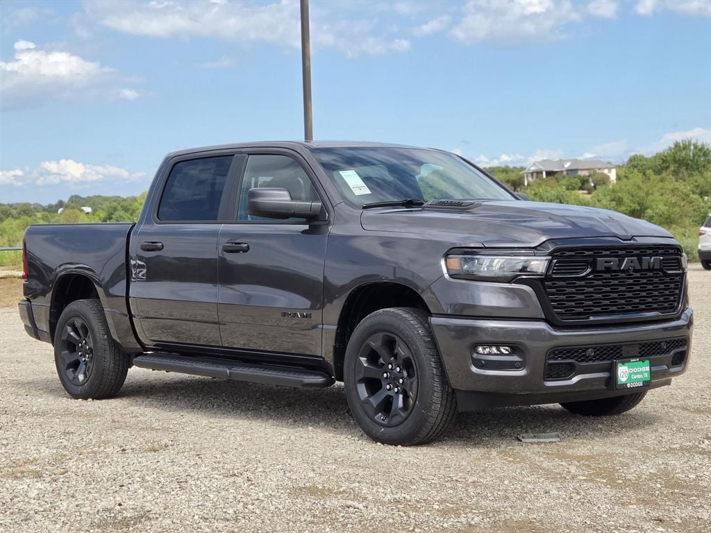 New 2026 Ram 1500 EXPRESS CREW CAB 4X4 5'7 BOX Pickup