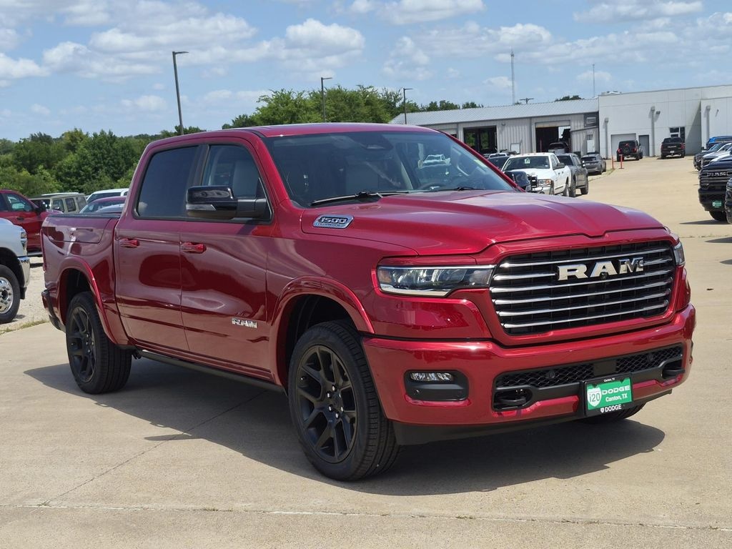 New 2026 Ram 1500 LARAMIE CREW CAB 4X4 5'7 BOX Pickup
