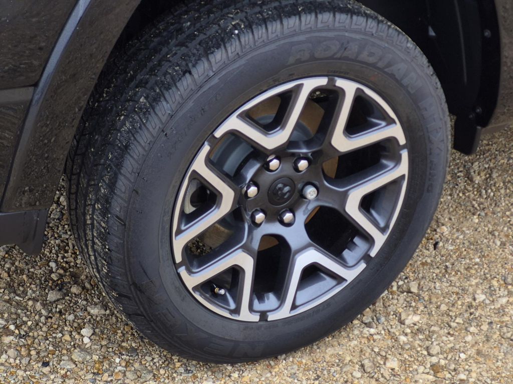 2026 RAM 1500 Laramie - Photo 6