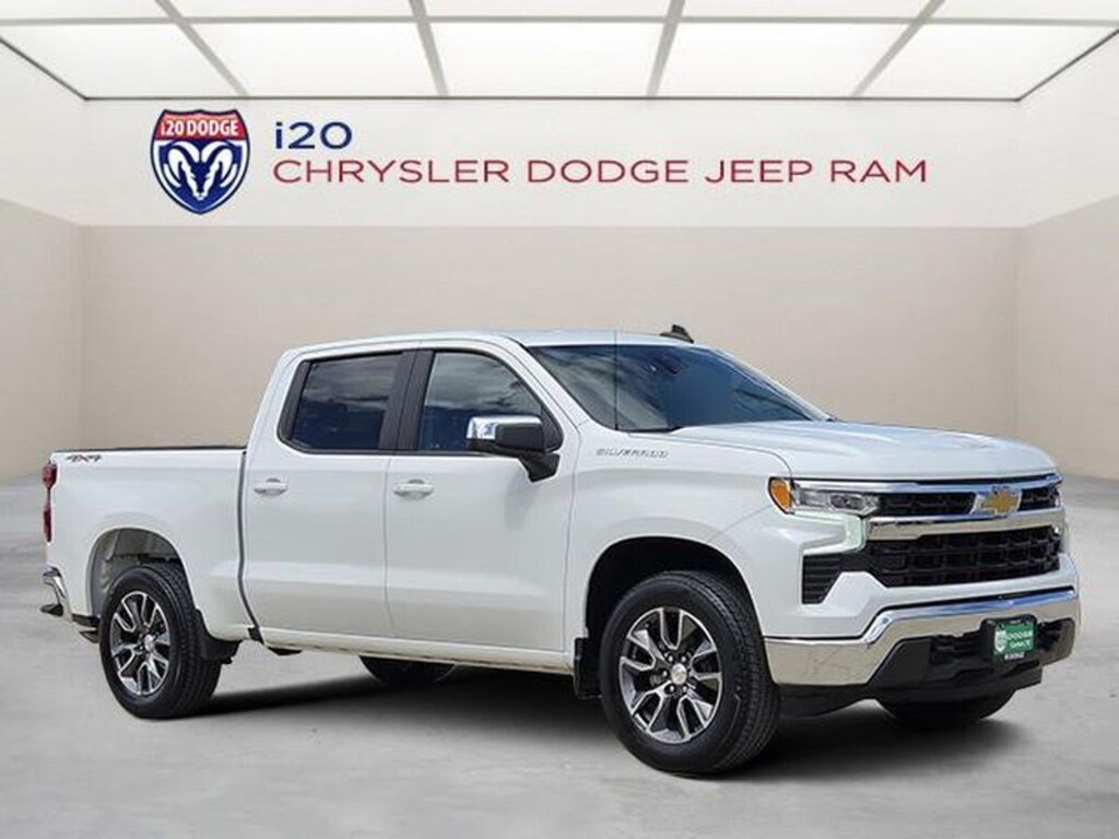 Used 2024 Chevrolet Silverado LT Crew Cab