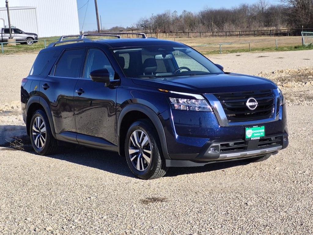 Used 2022 Nissan Pathfinder SL Sport Utility