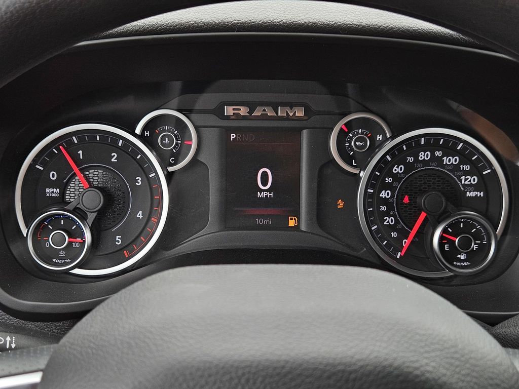 2025 RAM 3500 Chassis Tradesman - Photo 7