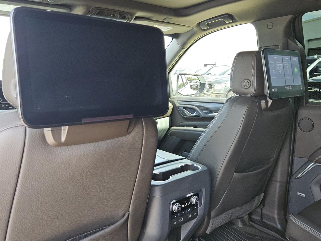 2021 GMC Yukon Denali - Photo 33