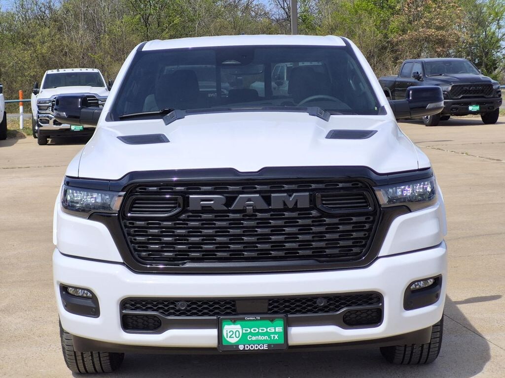 New 2026 Ram 1500 LONE STAR CREW CAB 4X4 5'7 BOX Pickup
