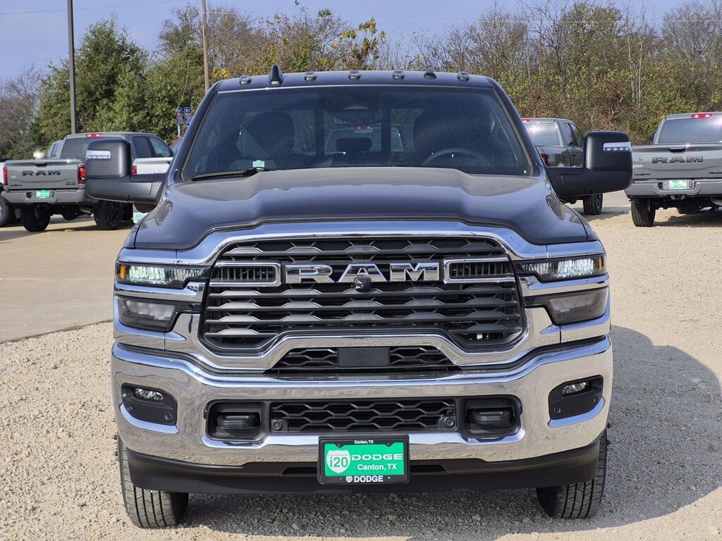 New 2026 Ram 3500 TRADESMAN CREW CAB 4X4 8' BOX Pickup