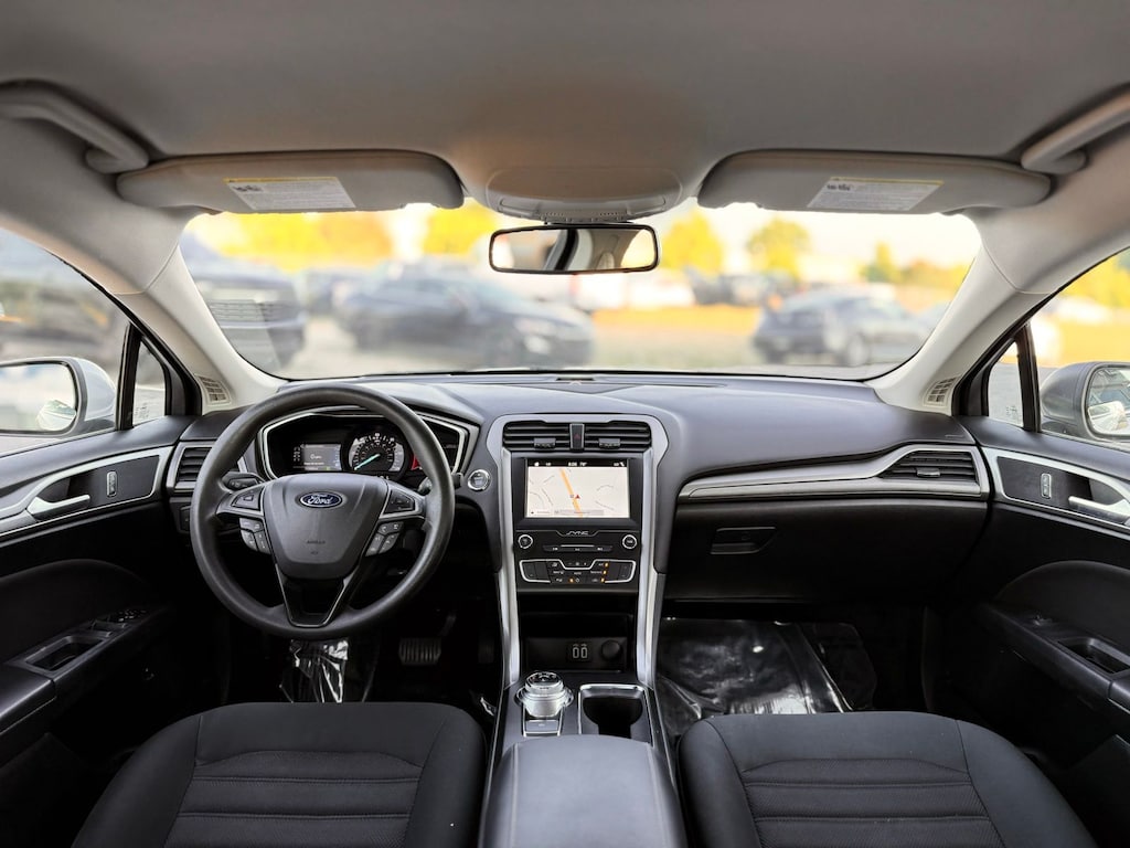 Used 2019 Ford Fusion Hybrid SE Sedan