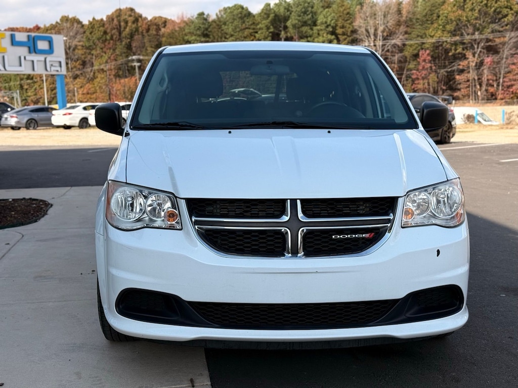 Used 2016 Dodge Grand Caravan SE Minivan/Van