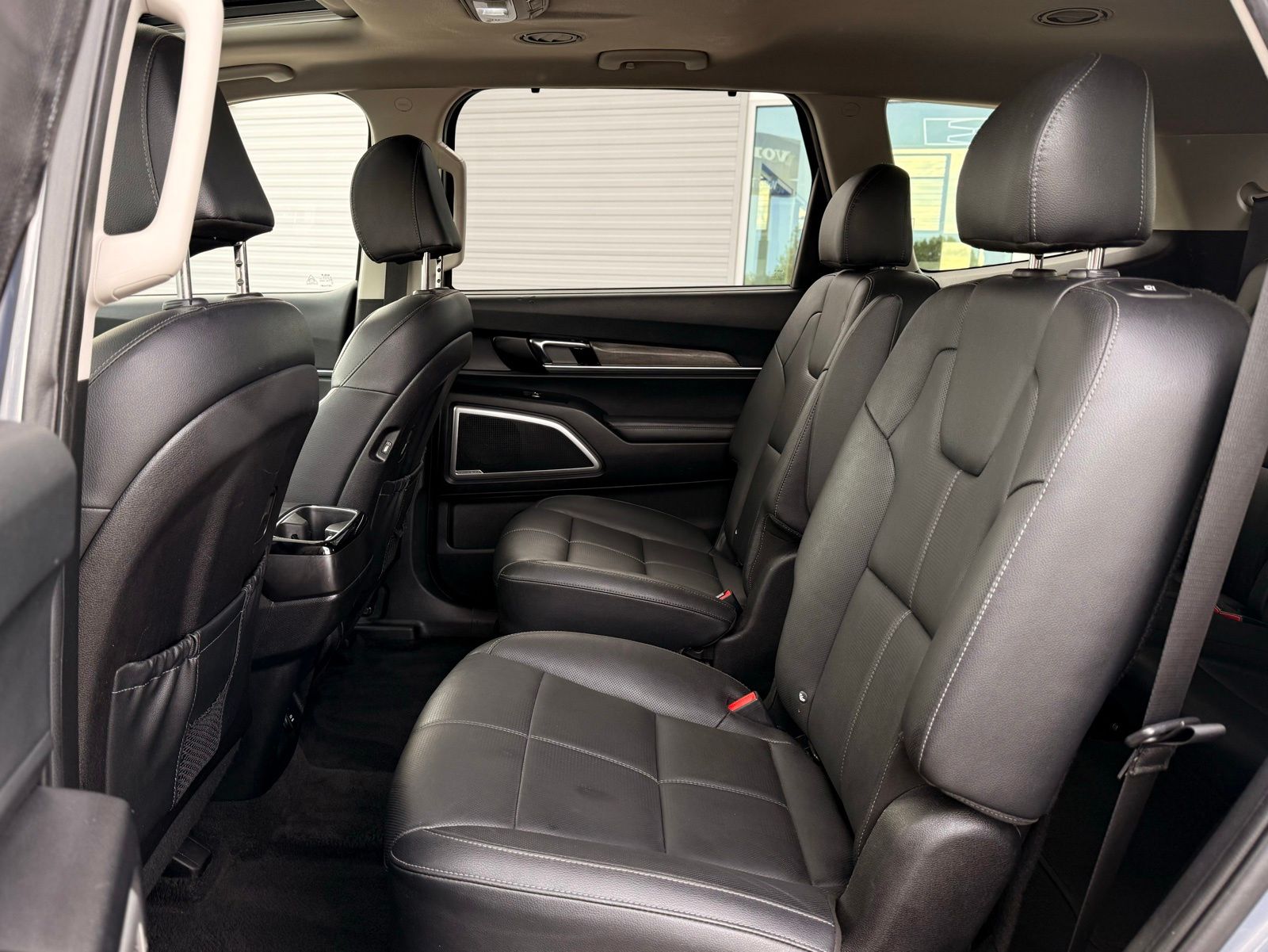 2022 Kia Telluride EX - Photo 24