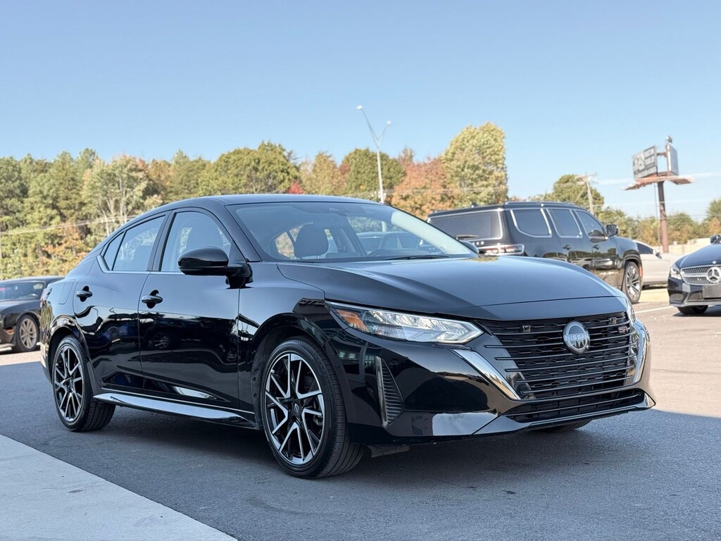 Used 2025 Nissan Sentra SR Sedan