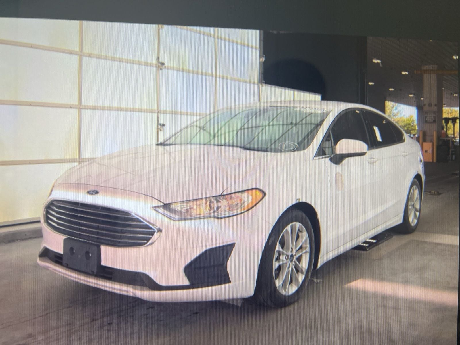 2020 Ford Fusion SE's photo