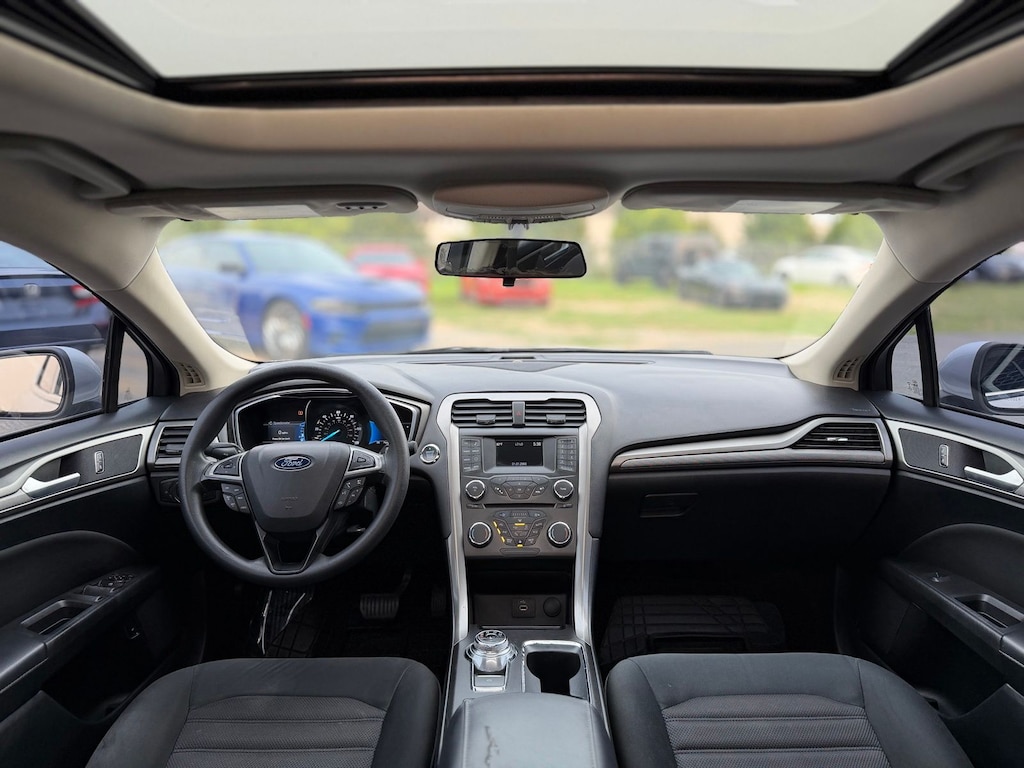 Used 2018 Ford Fusion Hybrid SE Sedan