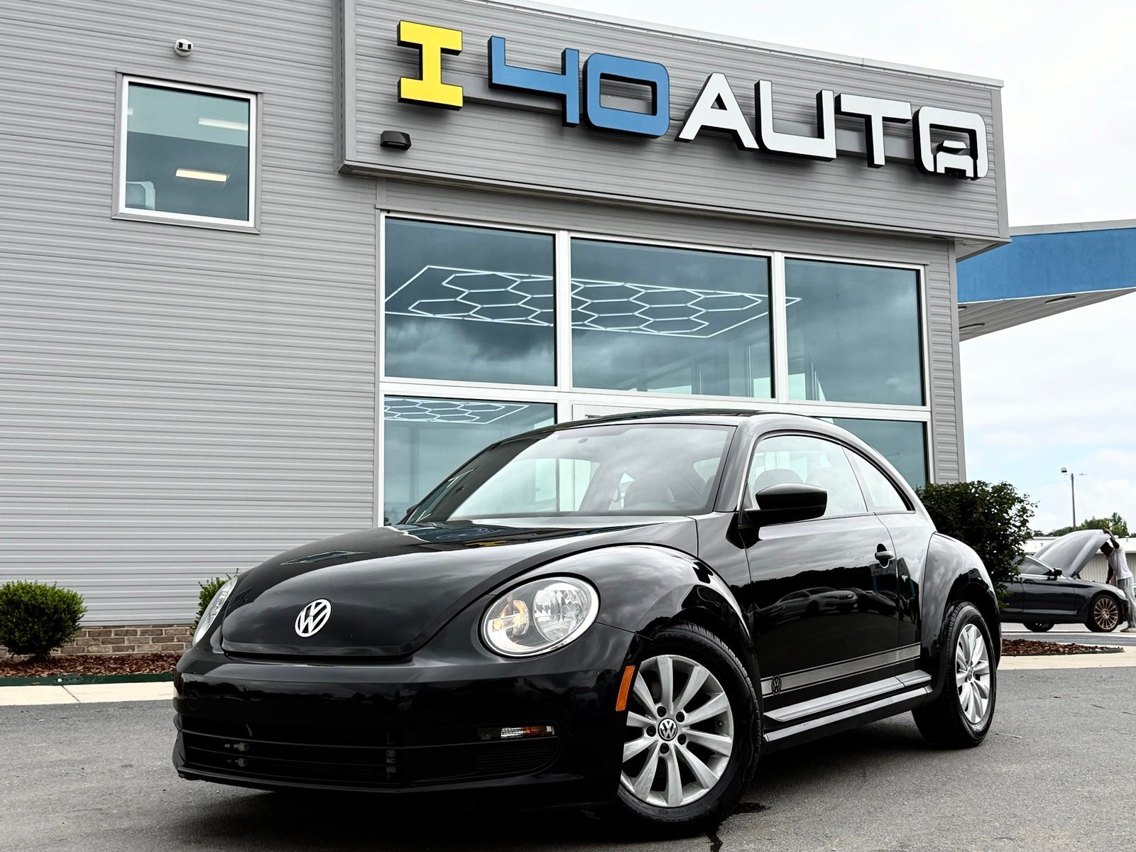 2016 Volkswagen Beetle 1.8T Classic's photo
