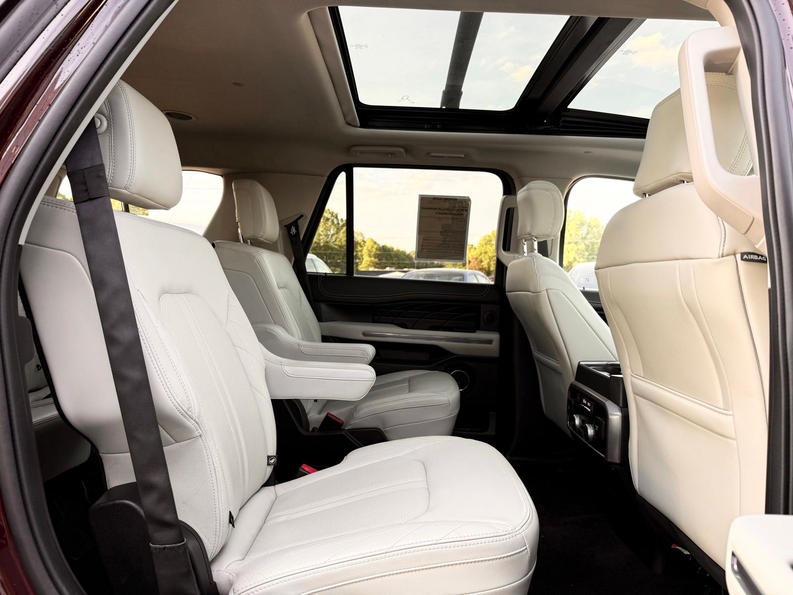 2020 Ford Expedition Platinum - Photo 23