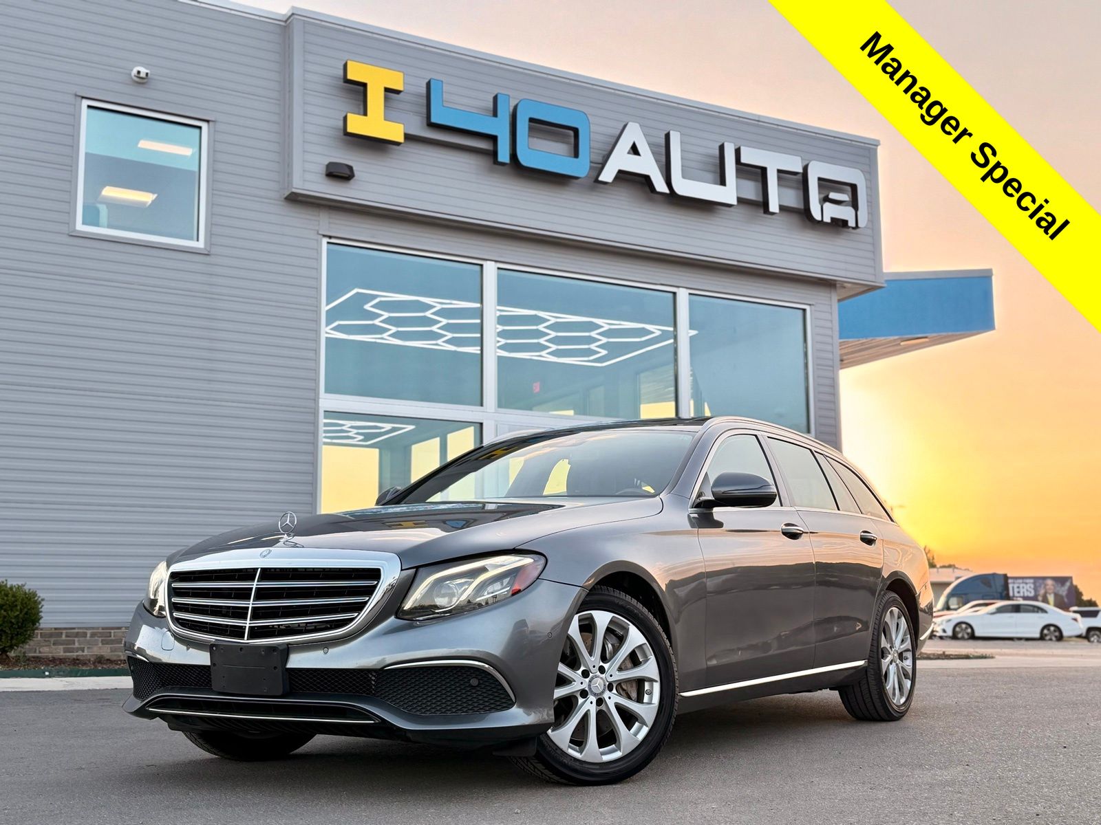 2017 Mercedes-Benz E-Class E400 4MATIC's photo