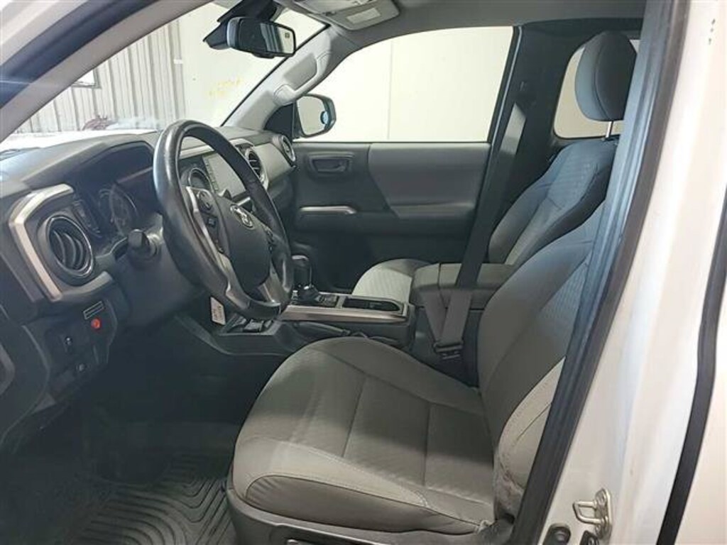 Used 2022 Toyota Tacoma SR5 Truck