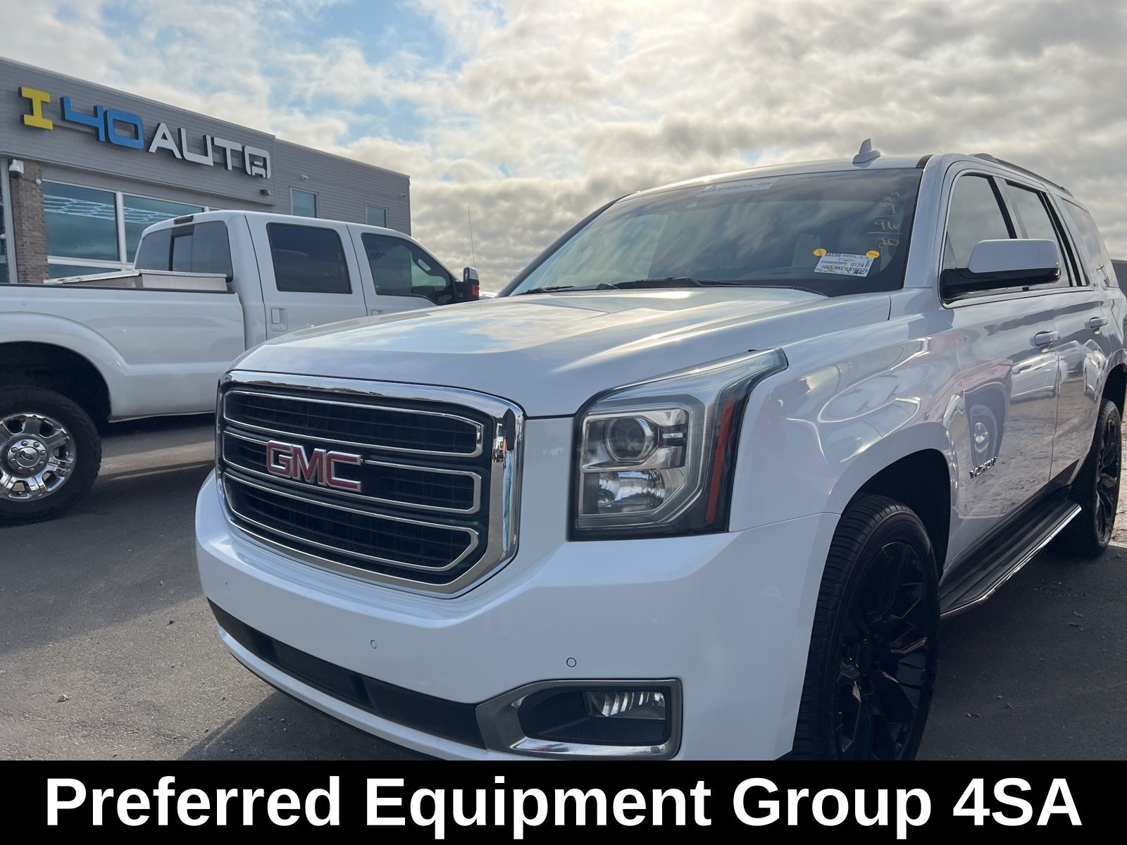 2020 Gmc Yukon SLT photo 2