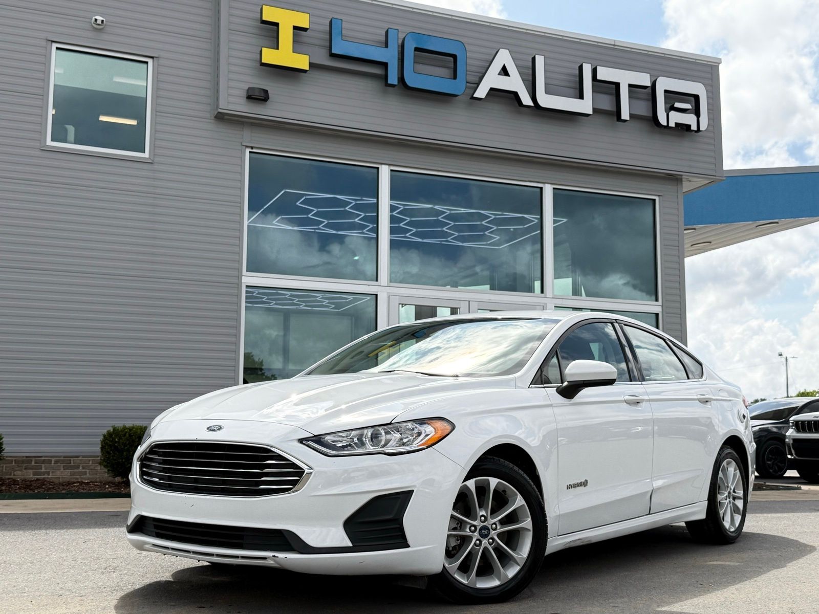2019 Ford Fusion SE's photo