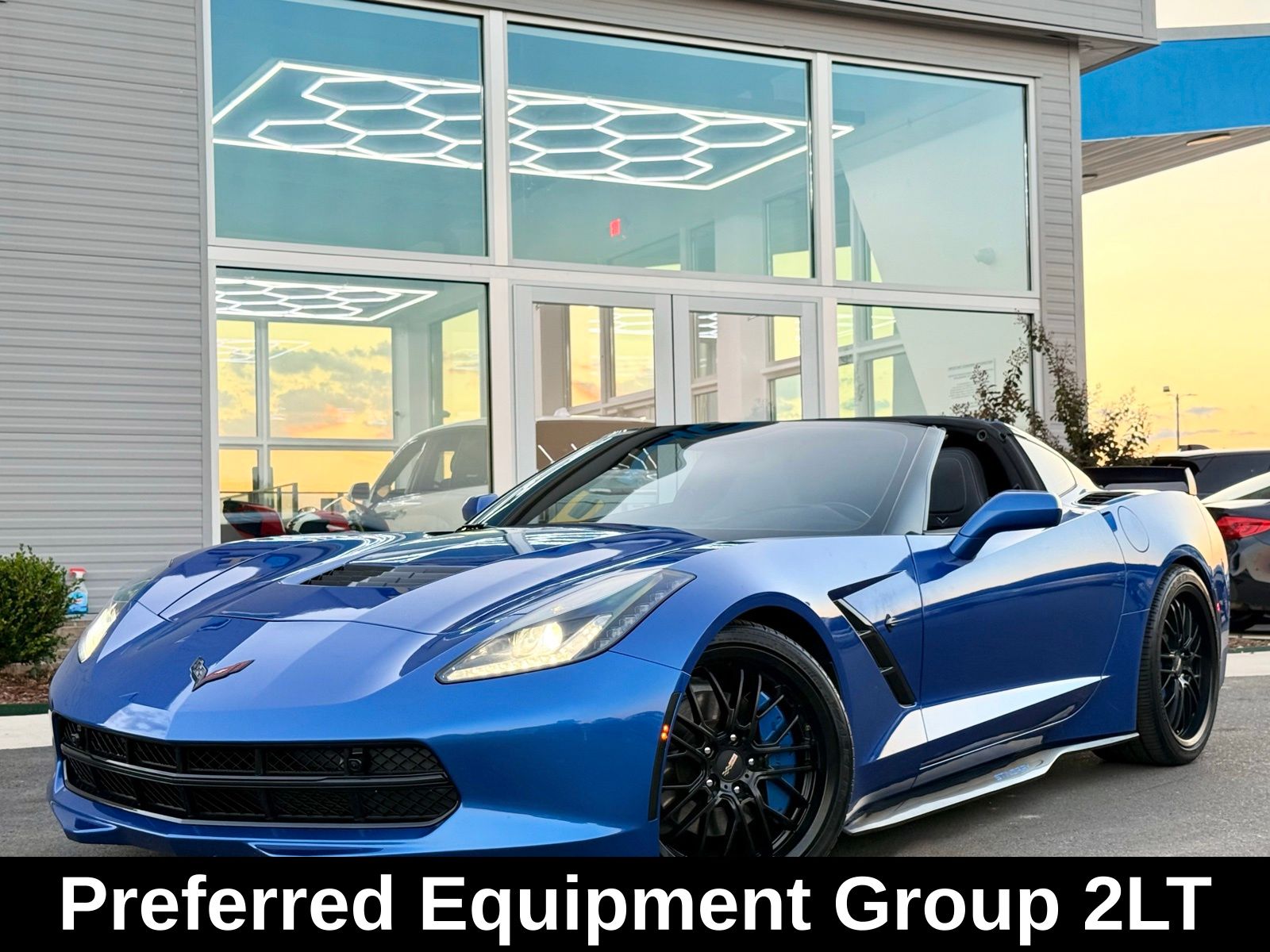 2019 Chevrolet Corvette Stingray 2LT photo 2