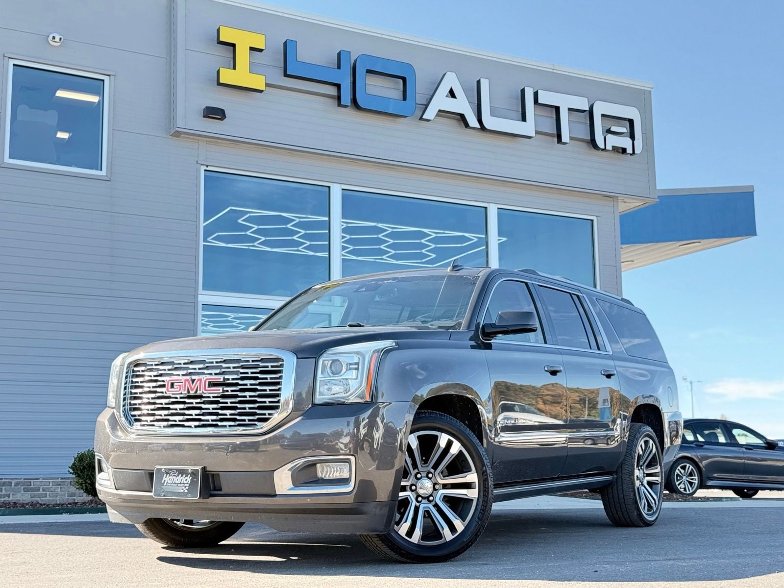 2019 GMC Yukon XL Denali's photo