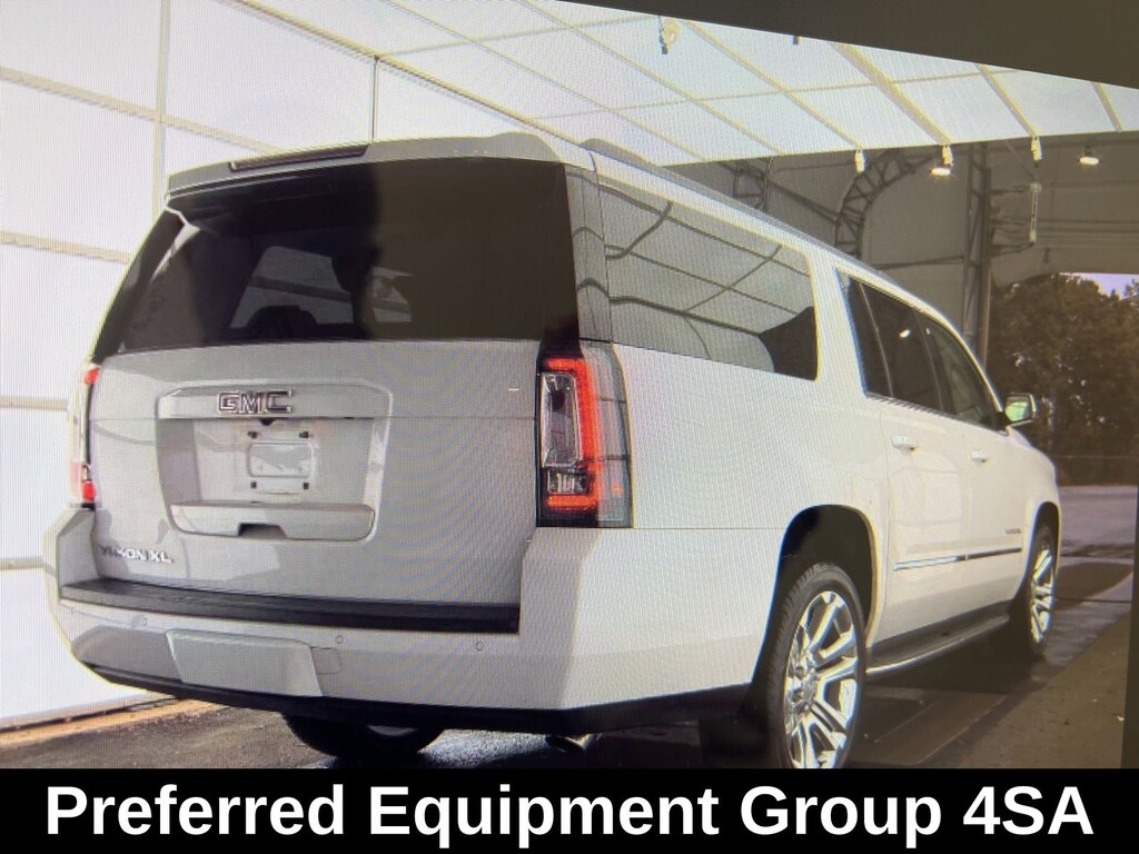 Used 2017 GMC Yukon XL SLT SUV