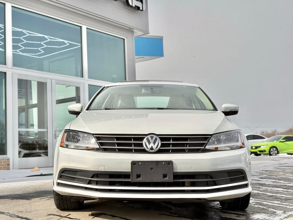 Used 2018 Volkswagen Jetta 1.4T SE Sedan
