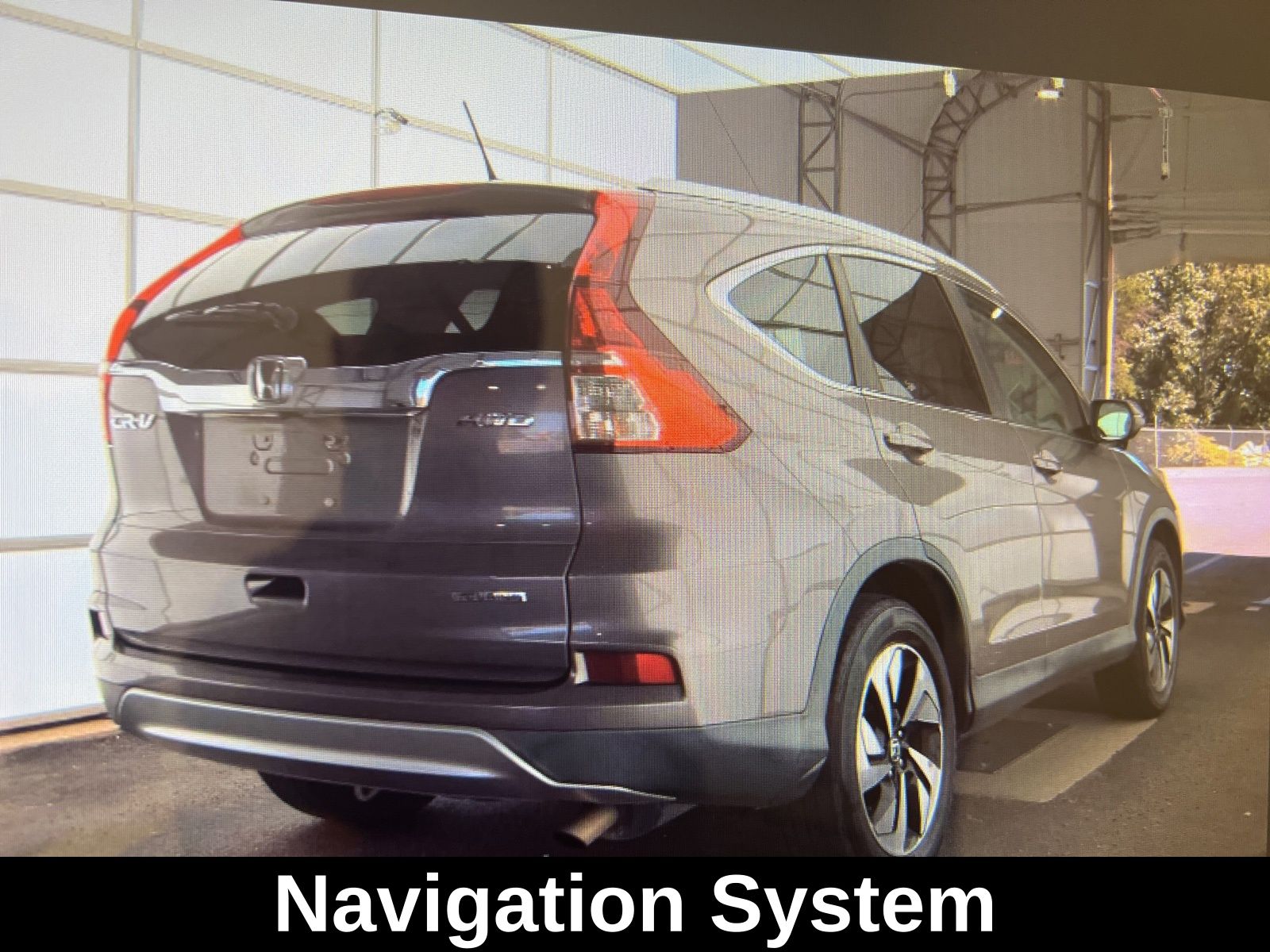 2015 Honda CR-V Touring photo 2