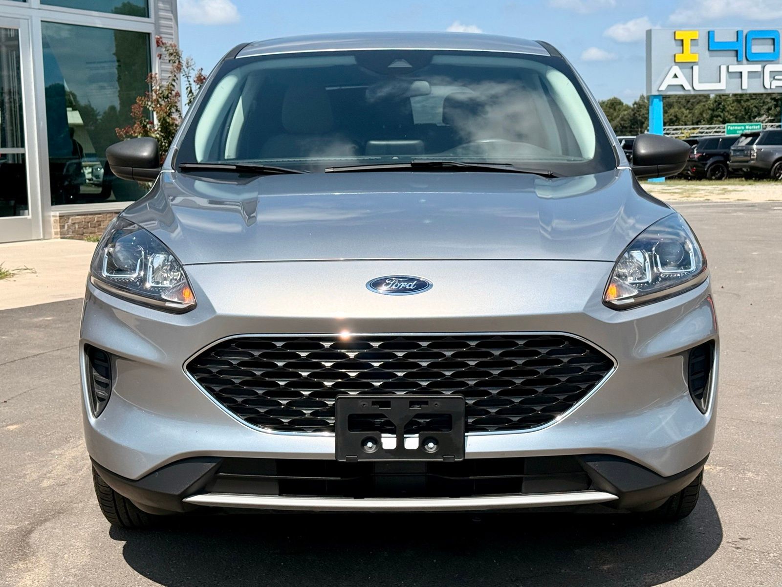 2022 Ford Escape SE photo 2