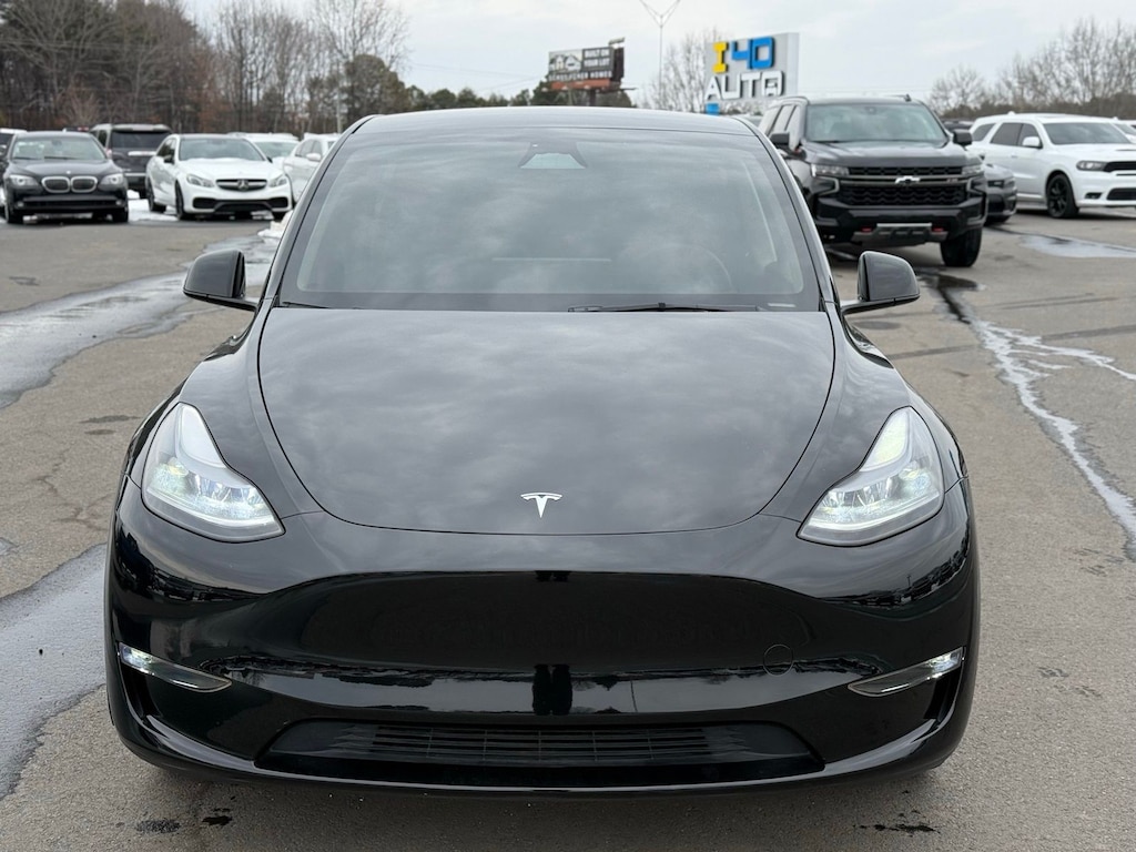 Used 2024 Tesla Model Y Long Range SUV