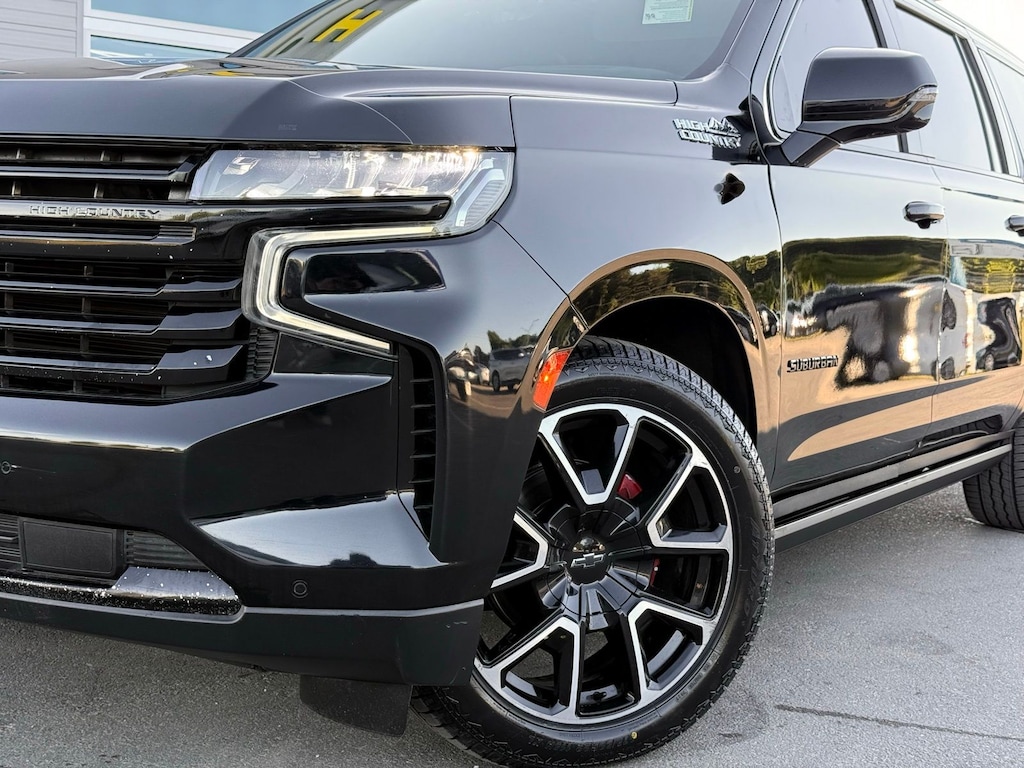 Used 2022 Chevrolet Suburban High Country SUV