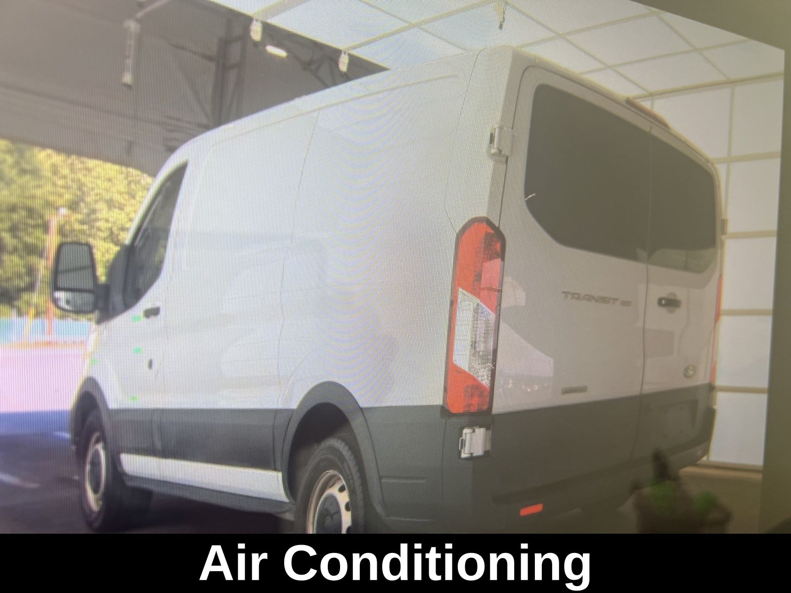 2020 Ford Transit photo 3
