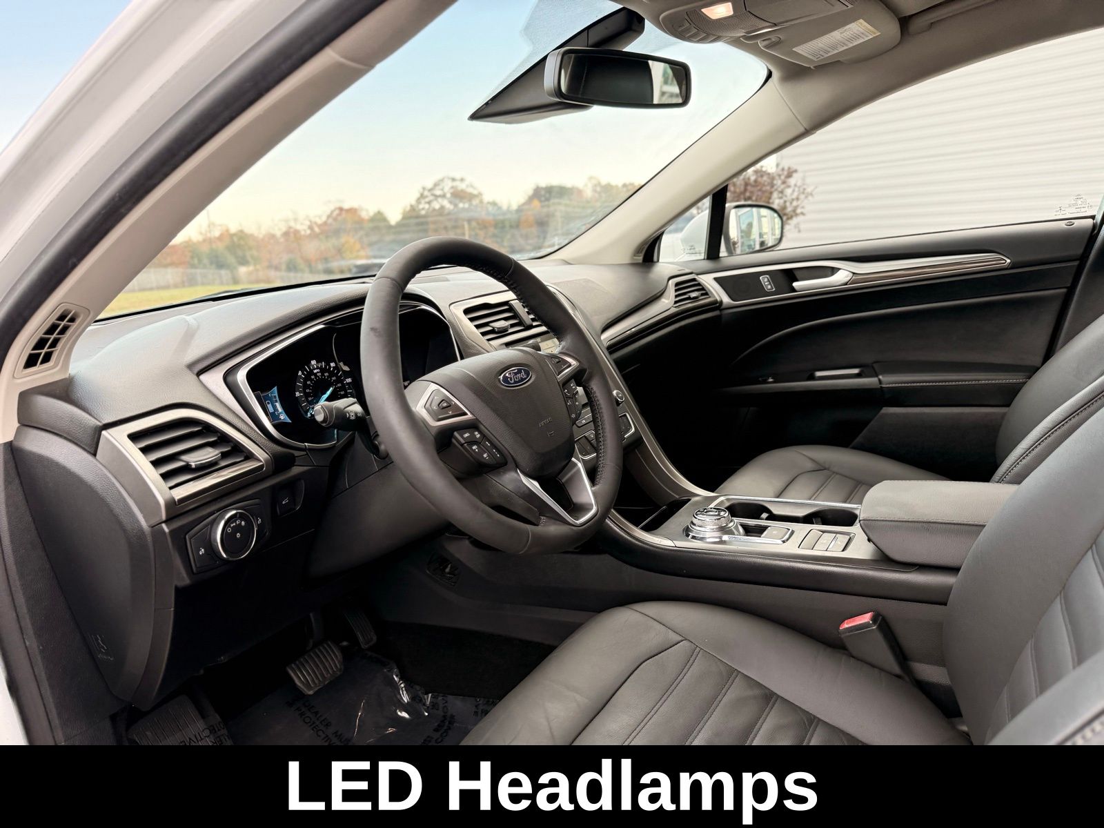 2017 Ford Fusion Hybrid SE - Photo 13