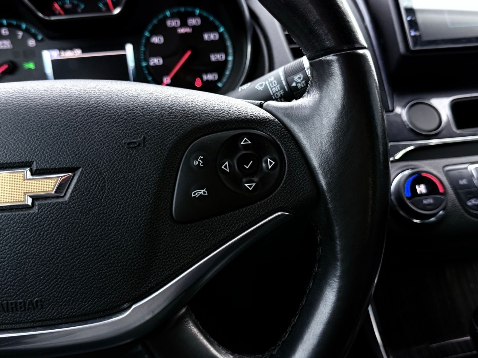2016 Chevrolet Impala 2LZ - Photo 30