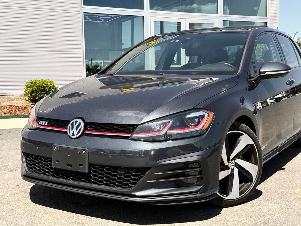 Used 2018 Volkswagen Golf GTI 2.0T SE Hatchback