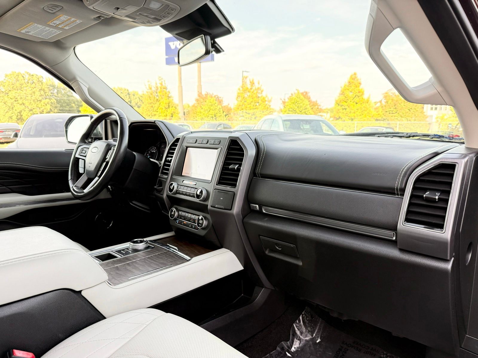 2020 Ford Expedition Platinum - Photo 29