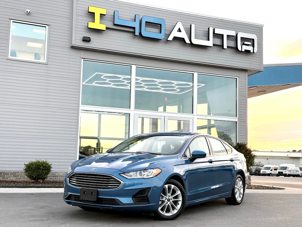 Used 2020 Ford Fusion Hybrid SE Sedan
