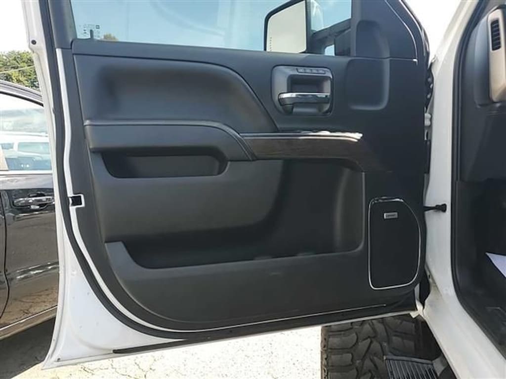 Used 2017 GMC Sierra 2500HD Denali Truck