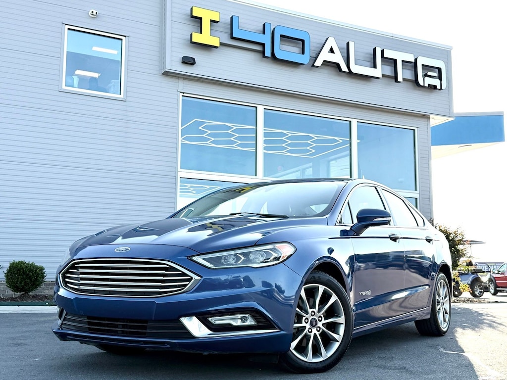 Used 2017 Ford Fusion Hybrid SE Sedan