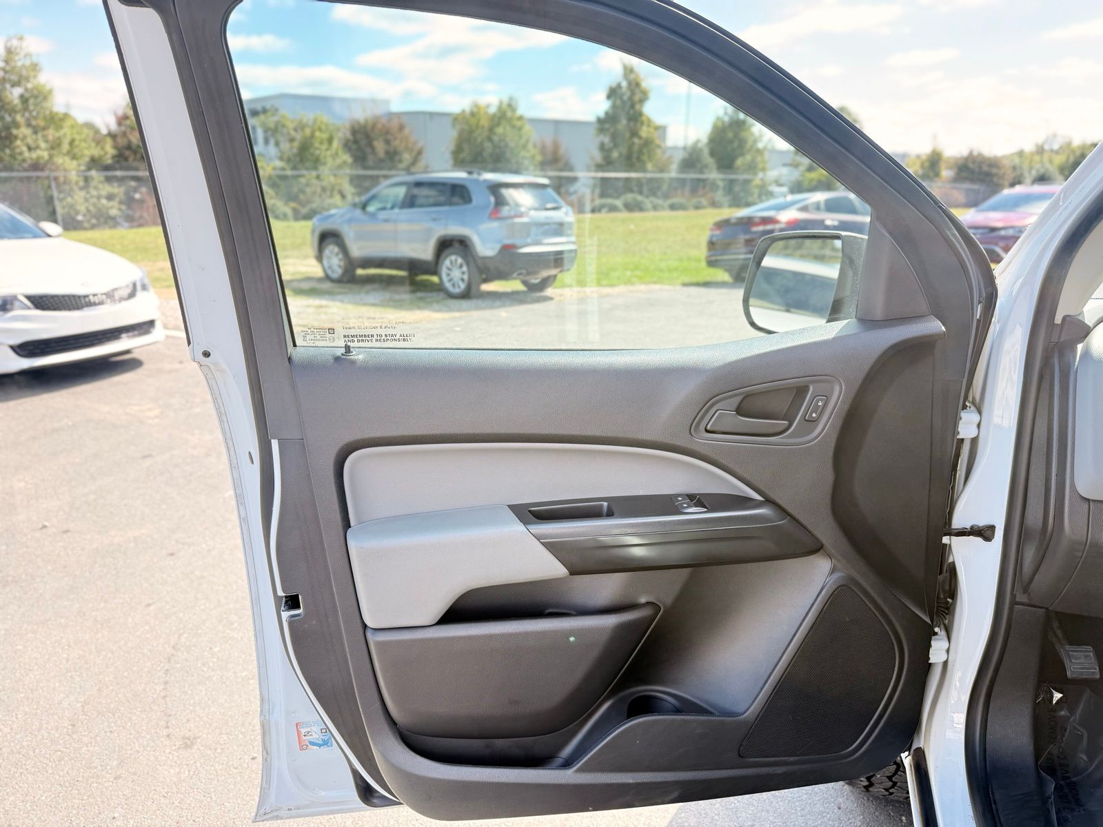 2020 Chevrolet Colorado Work Truck - Photo 11