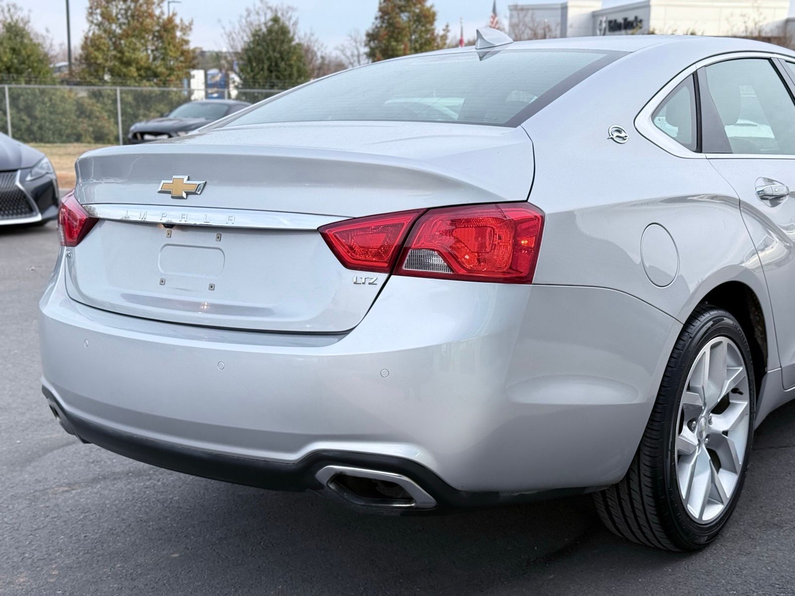 2016 Chevrolet Impala 2LZ - Photo 38