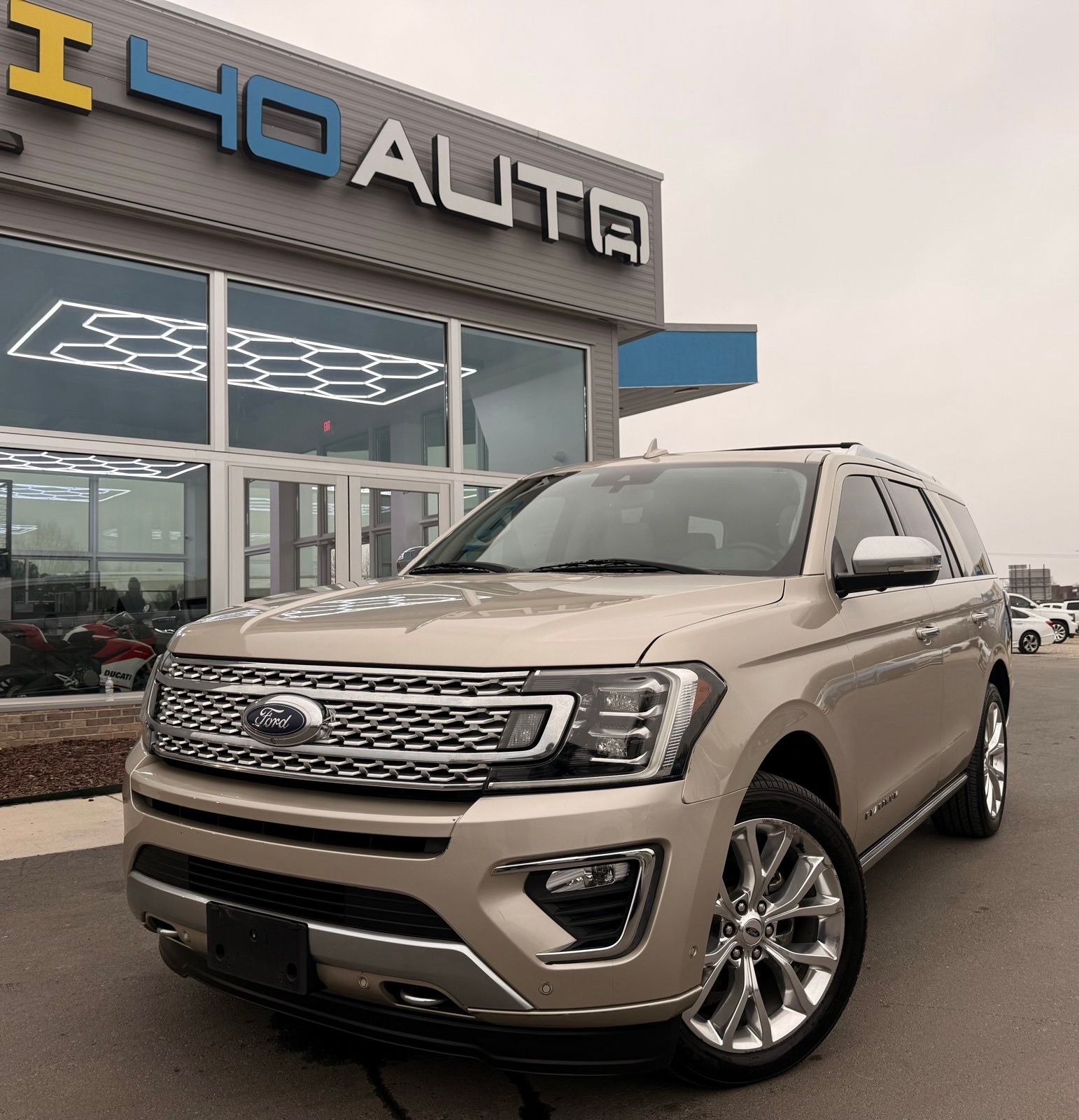 2018 Ford Expedition Platinum's photo