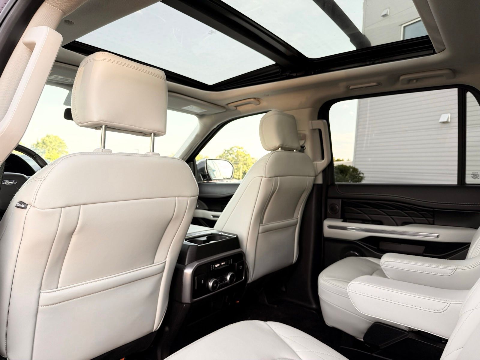 2020 Ford Expedition Platinum - Photo 20