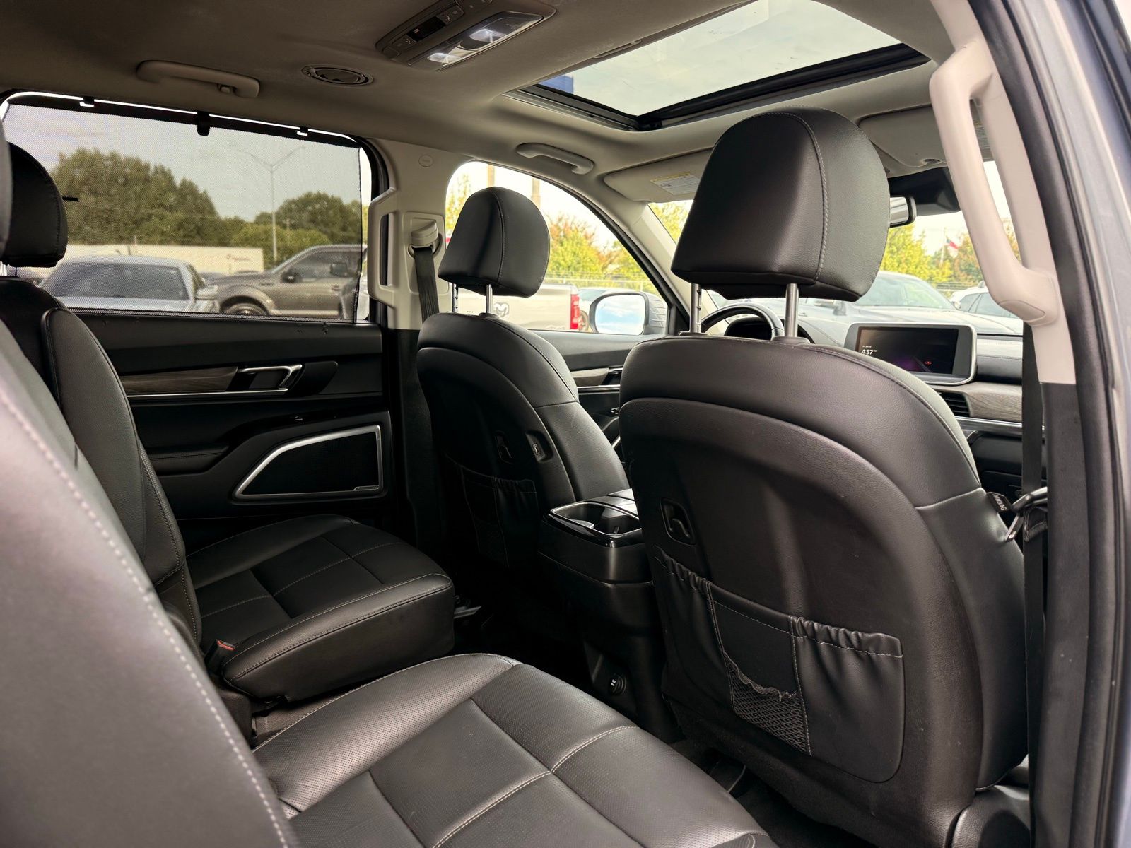 2022 Kia Telluride EX - Photo 21