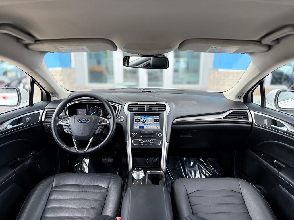 Used 2018 Ford Fusion Hybrid SE Sedan