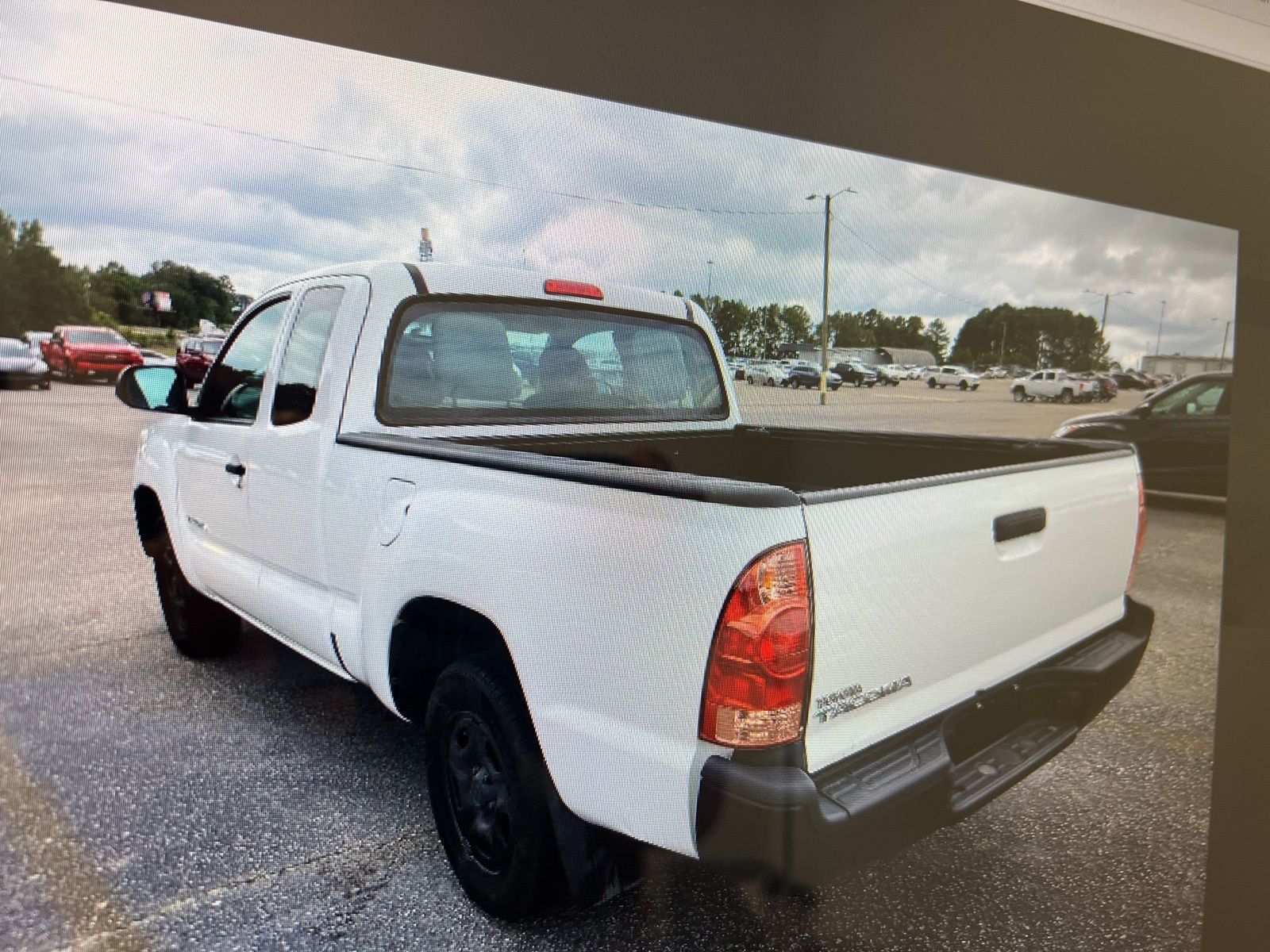 2015 Toyota Tacoma Base photo 2