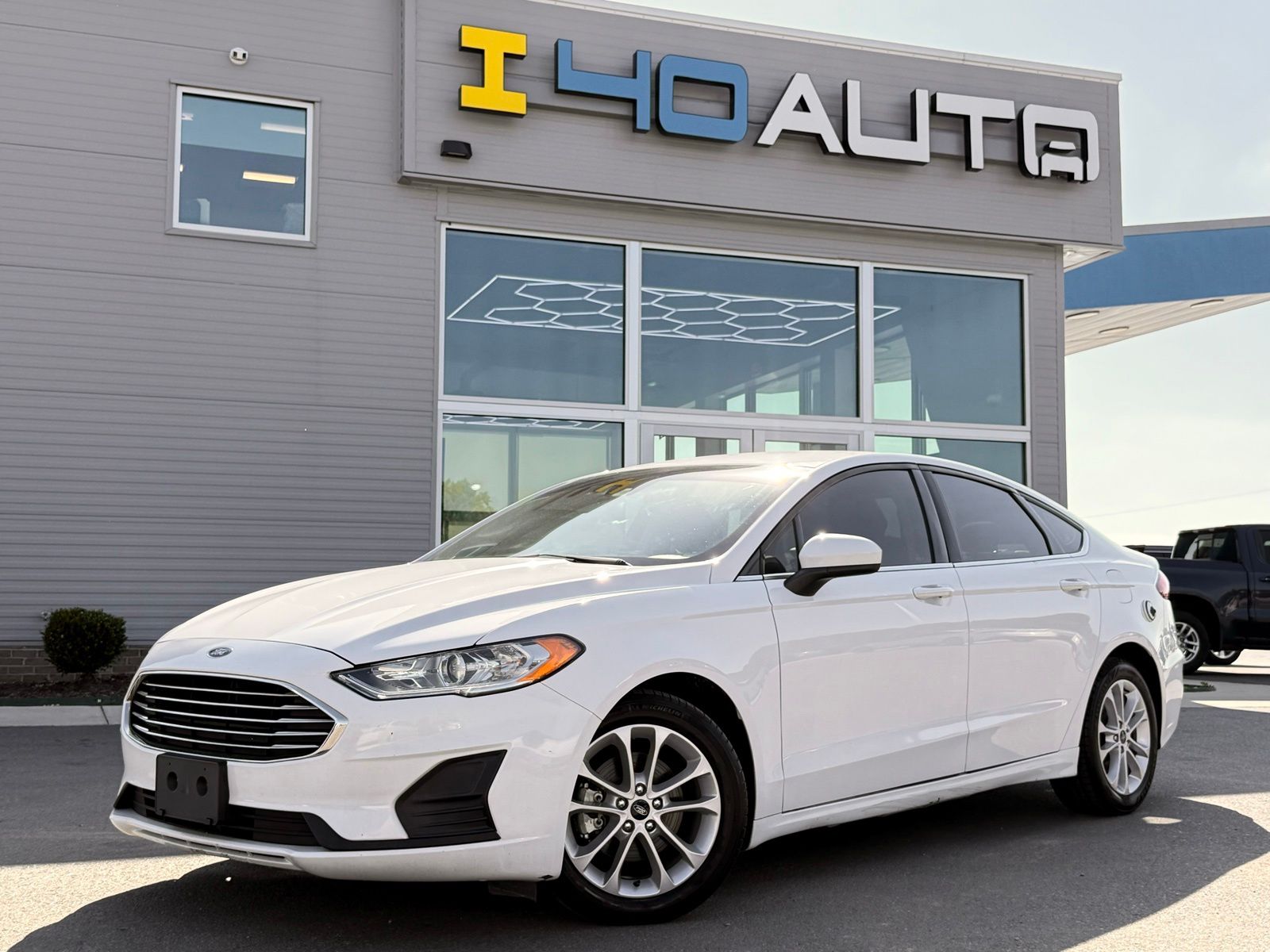 2020 Ford Fusion SE's photo